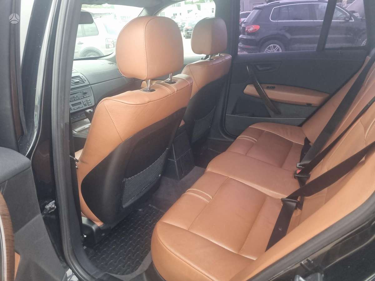 BMW X3 2005 — photo 11
