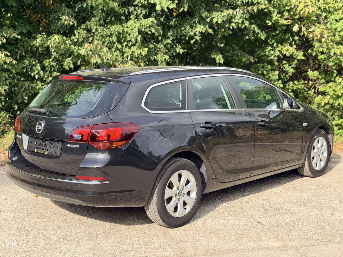 Opel Astra 2014 — engine 1686 cm³, 101 HP (74kW)