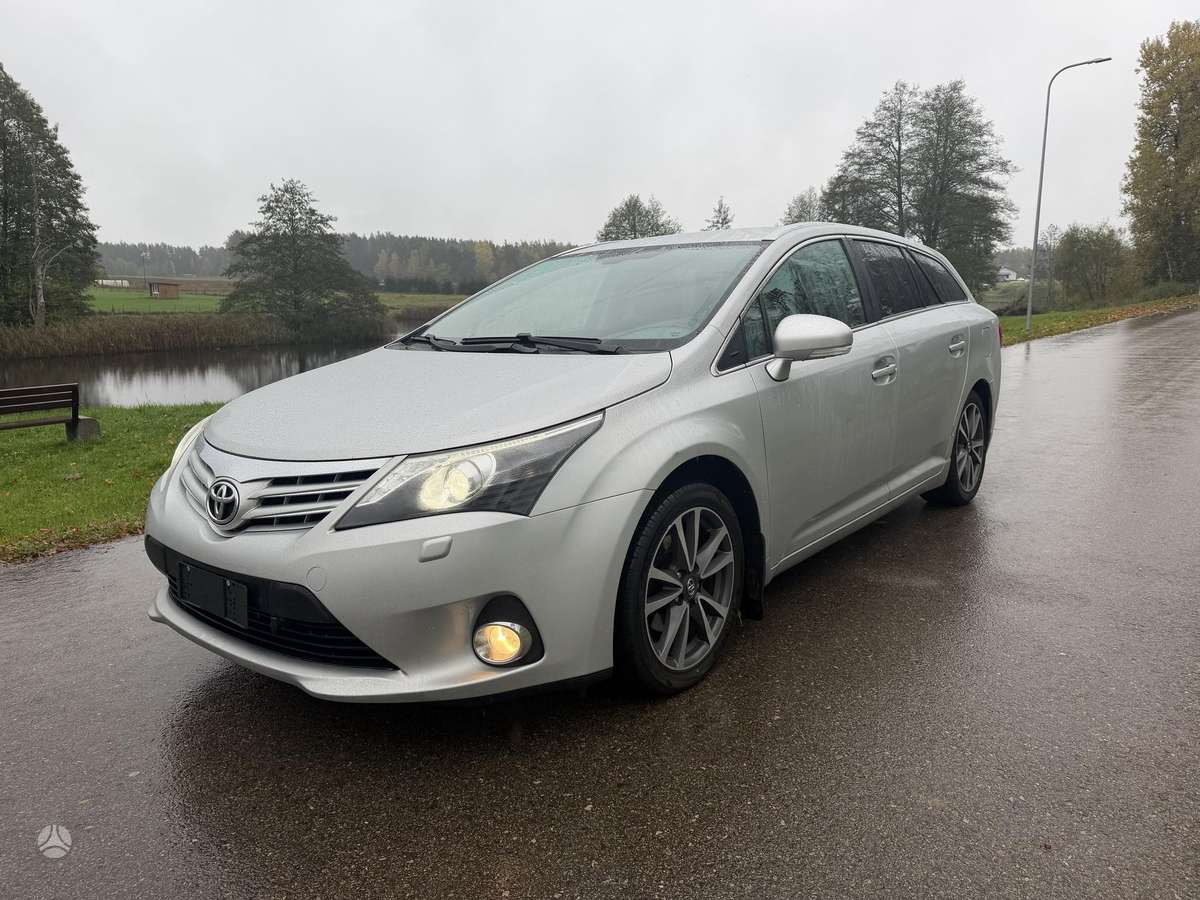 Toyota Avensis 2013 — vehicle for AFU Ukraine