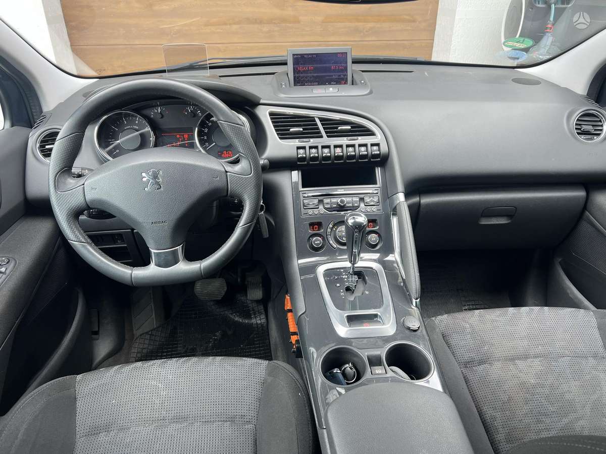 Peugeot 3008 2011 — photo 9