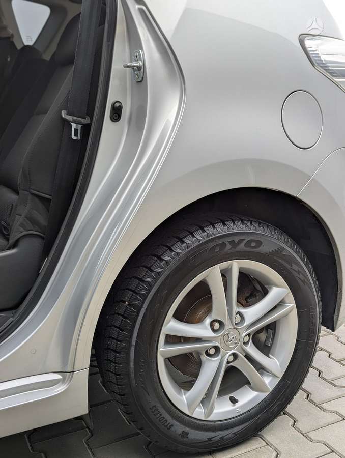 Toyota Verso 2012 — photo 24