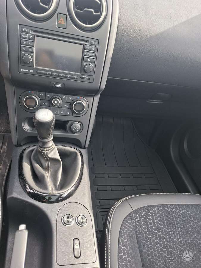 Nissan Qashqai+2 2014 — photo 14