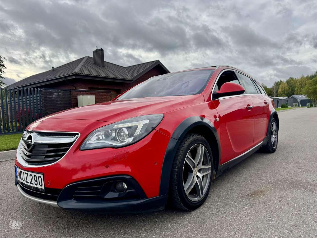 Opel Insignia 2015 — photo 25