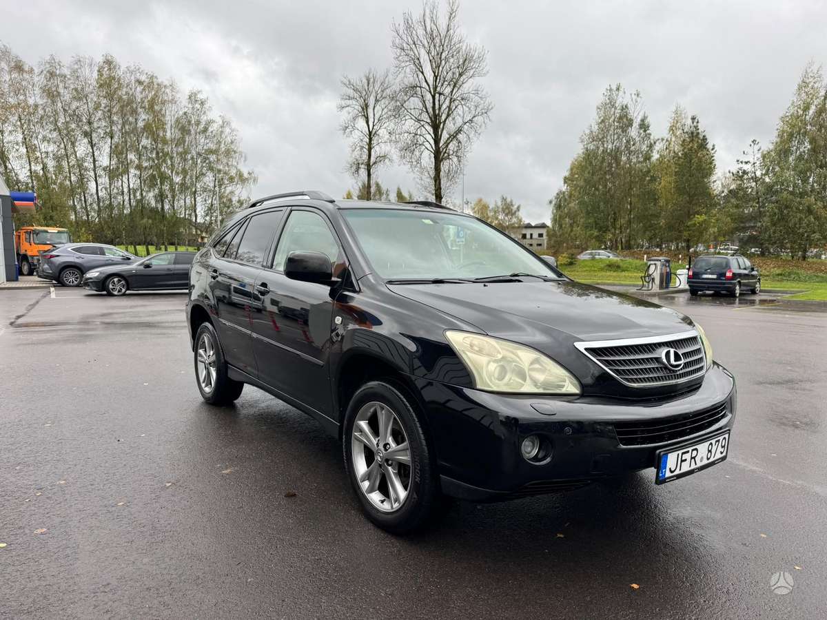 Lexus RX 2006 — салон