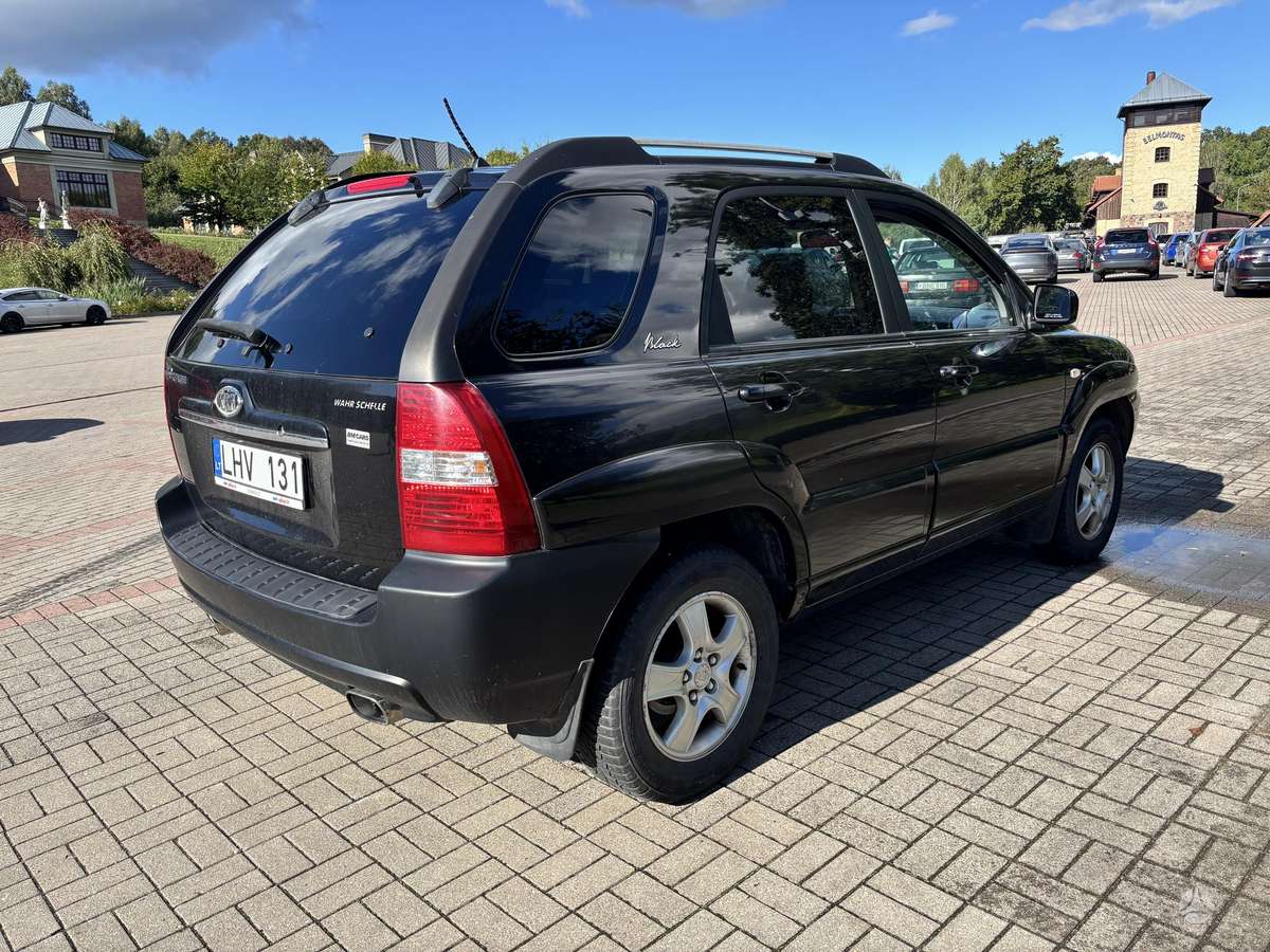 Kia Sportage 2007 — engine 1991 cm³, 140 HP (103kW)