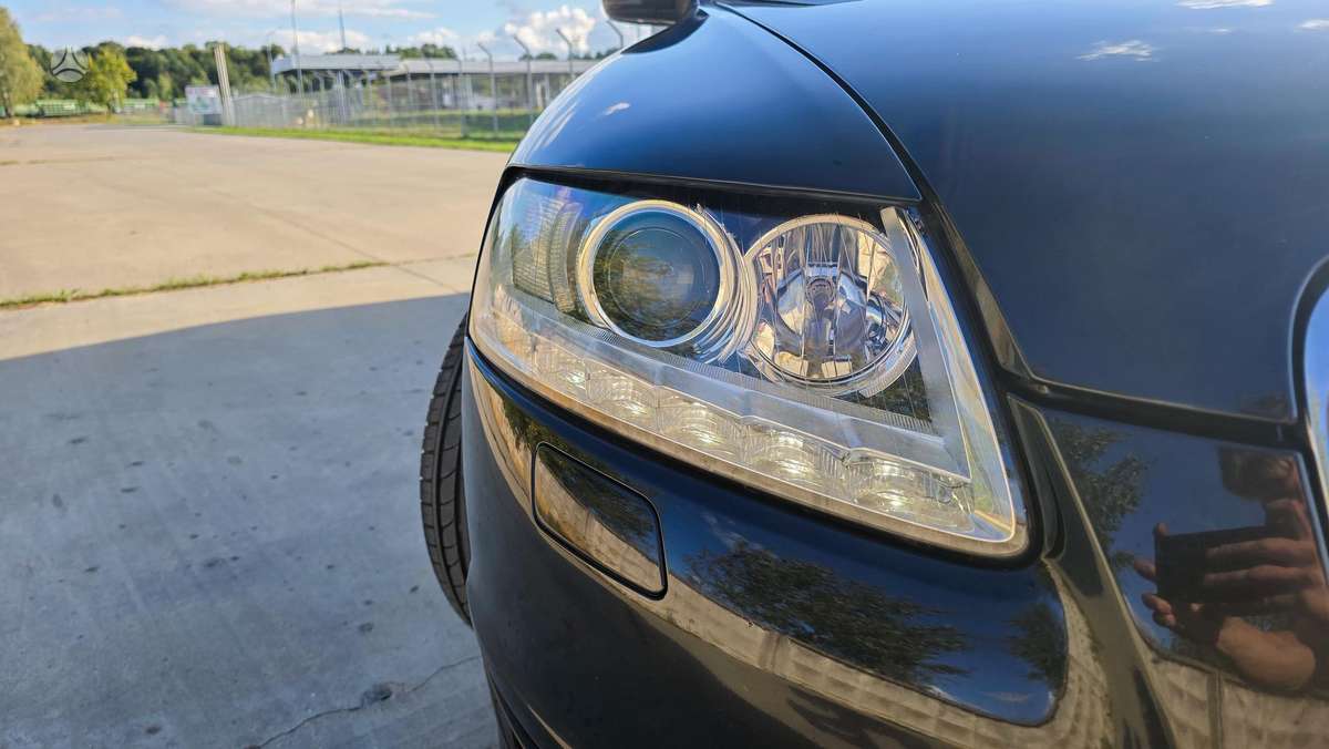 Audi A6 2011 — photo 5