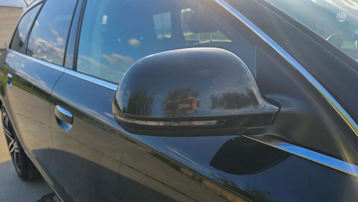 Audi A6 2011 — photo 7