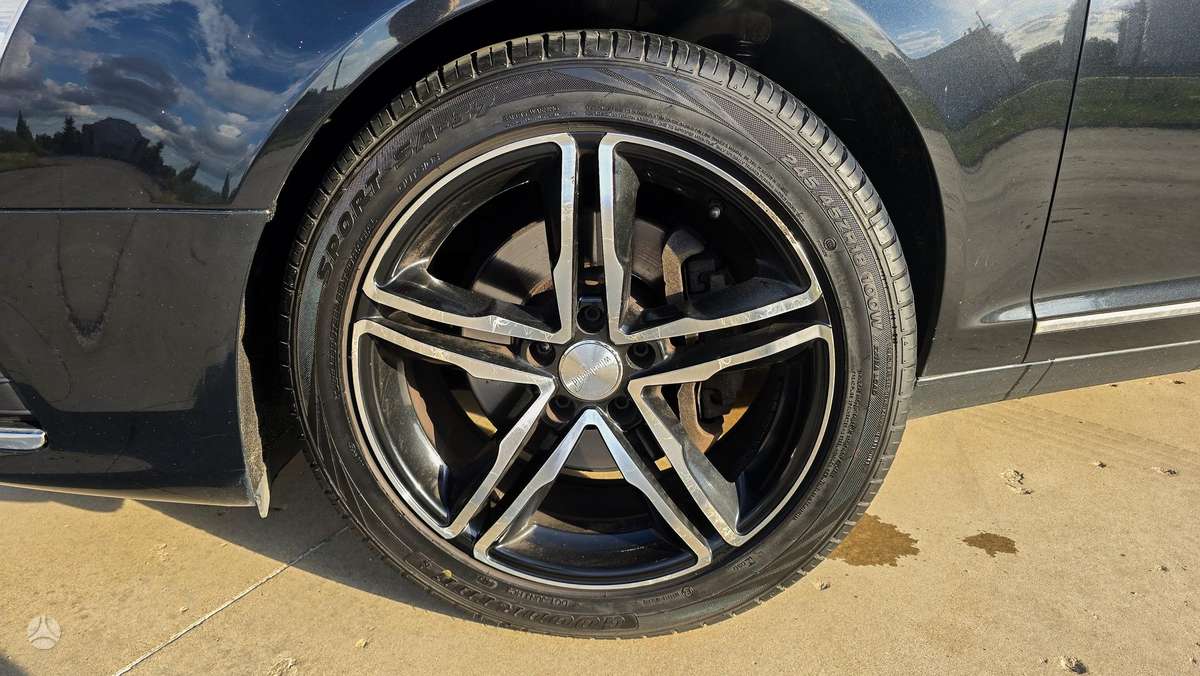 Audi A6 2011 — photo 8