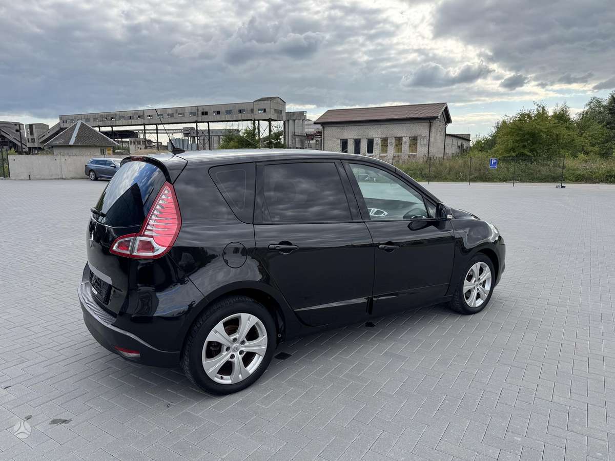 Renault Scenic 2009 — photo 9
