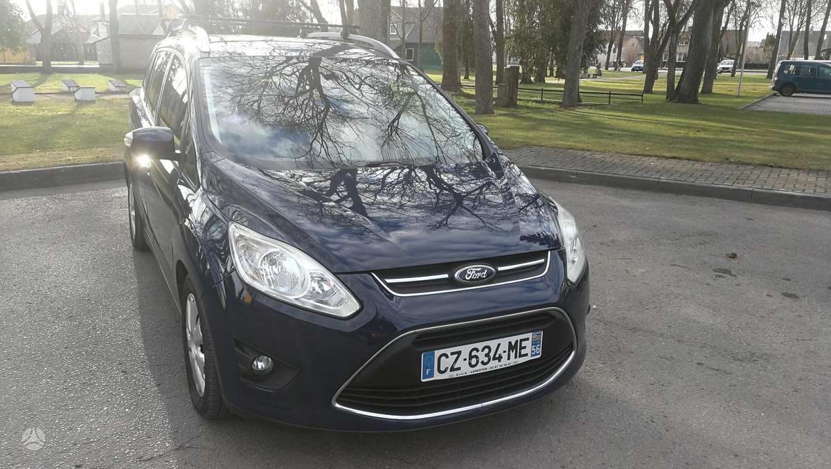 Ford Grand 2013 — interior