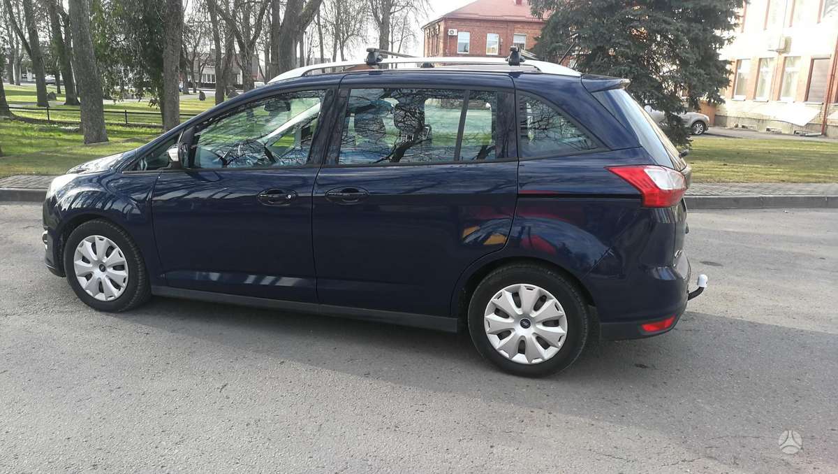 Ford Grand 2013 — photo 5