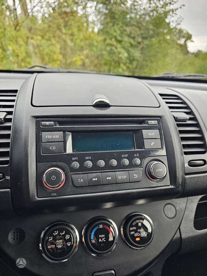 Nissan Note 2012 — photo 12