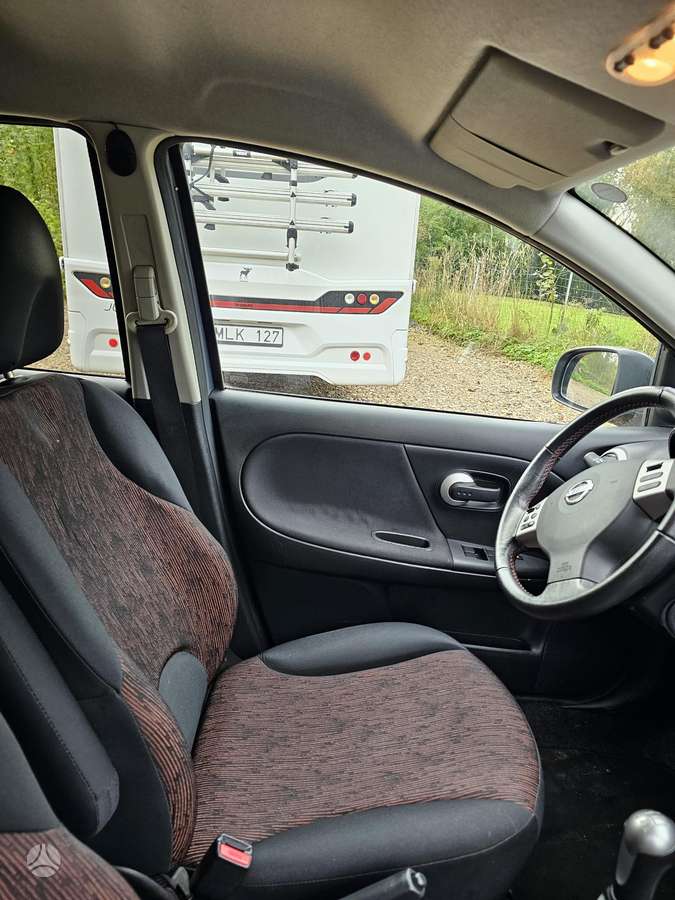 Nissan Note 2012 — photo 9
