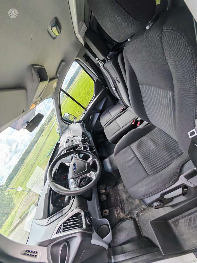 Ford Transit 2015 — photo 11