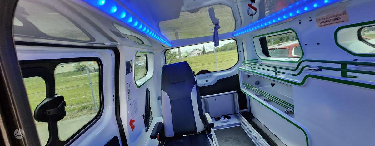 Ford Transit 2015 — photo 14