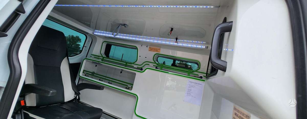 Ford Transit 2015 — photo 21
