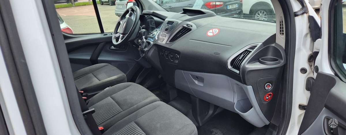 Ford Transit 2015 — photo 29