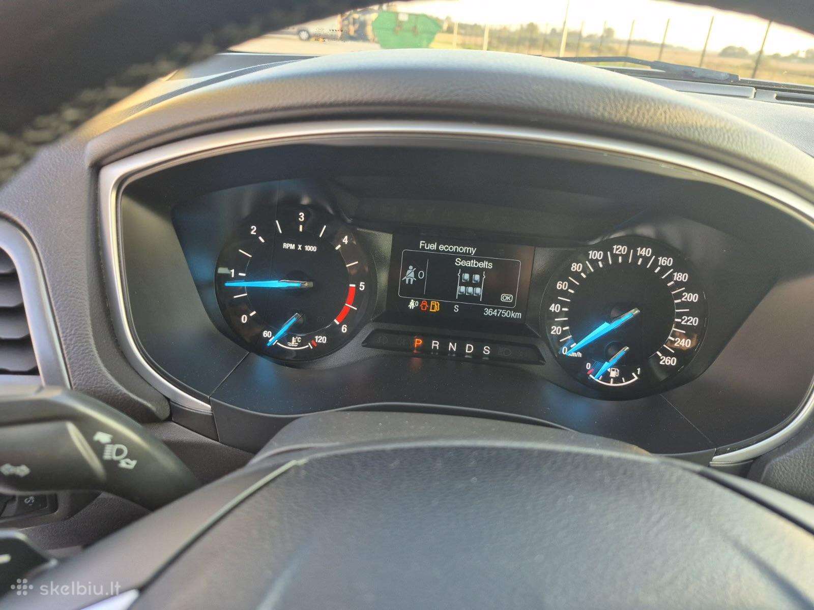 Ford Mondeo 2015 — photo 8
