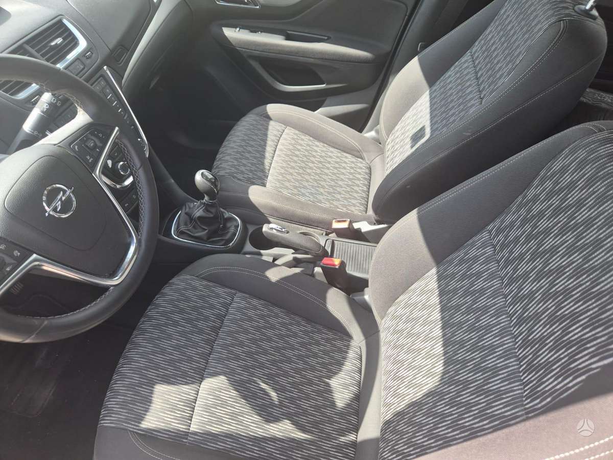 Opel Mokka 2013 — photo 7