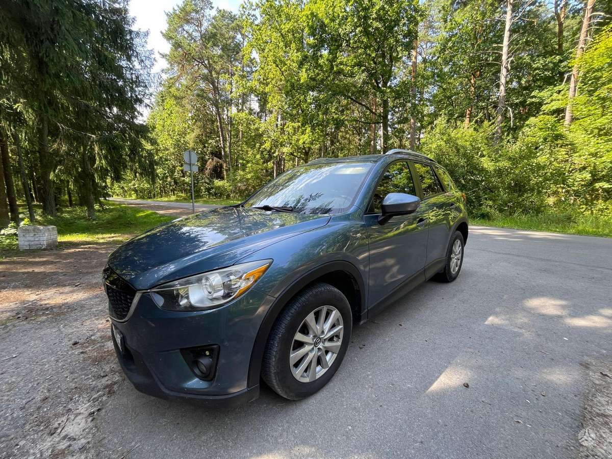 Mazda CX-5 2015 — салон