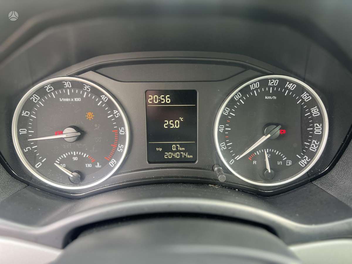 Skoda Octavia 2012 — photo 10