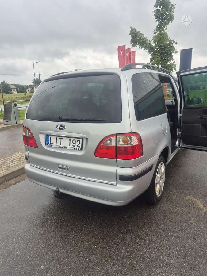 Ford Galaxy 2006 — photo 8