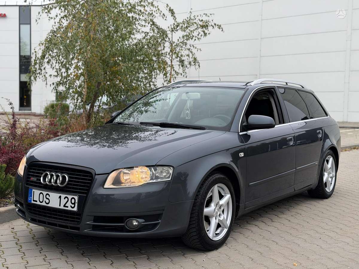 Audi A4 2007 — rear view