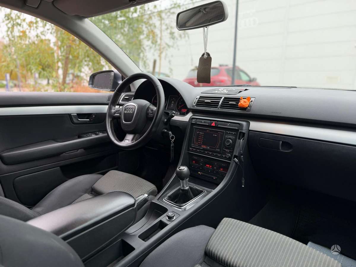 Audi A4 2007 — photo 5