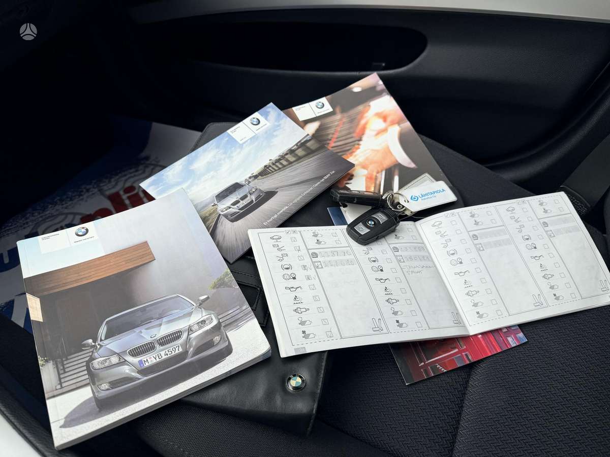 BMW 318 2010 — photo 19