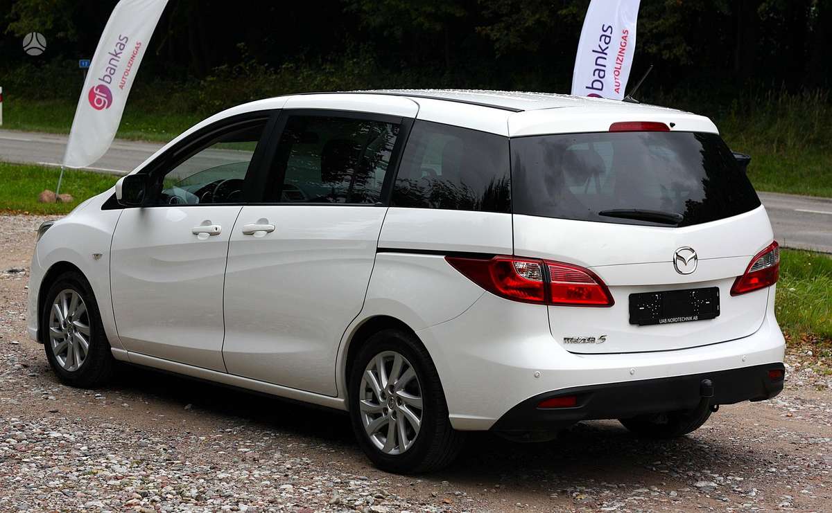 Mazda 5 2012 — photo 11