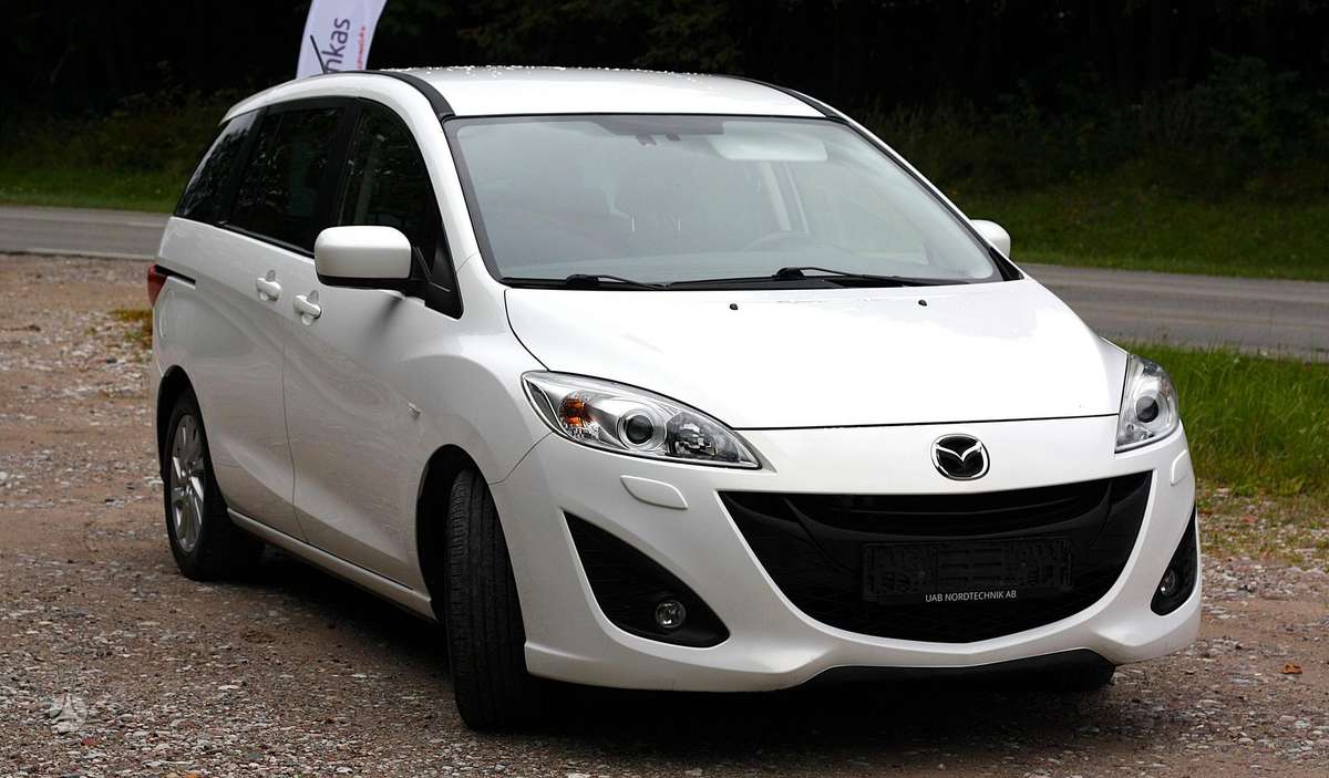 Mazda 5 2012 — photo 5