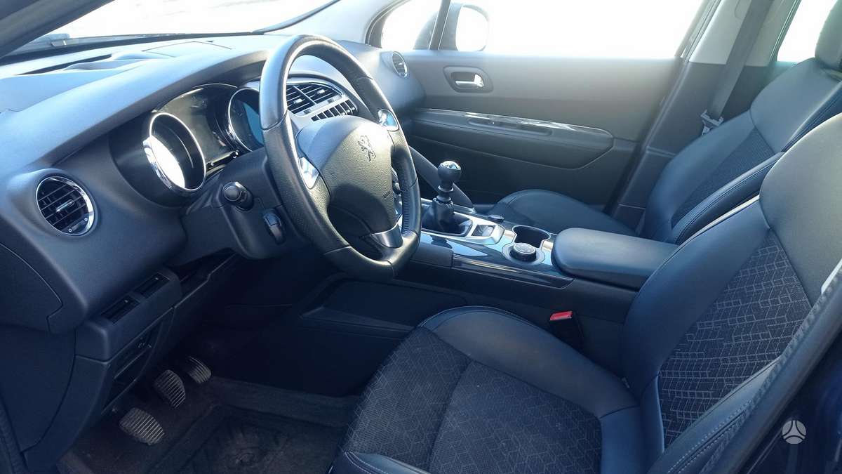 Peugeot 3008 2014 — photo 8