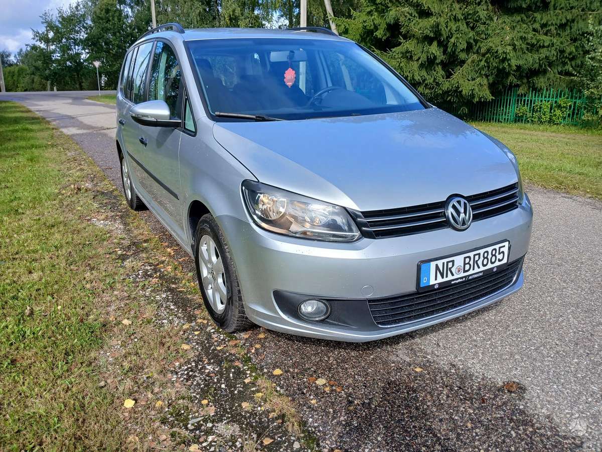 Volkswagen Touran 2014 — photo 9