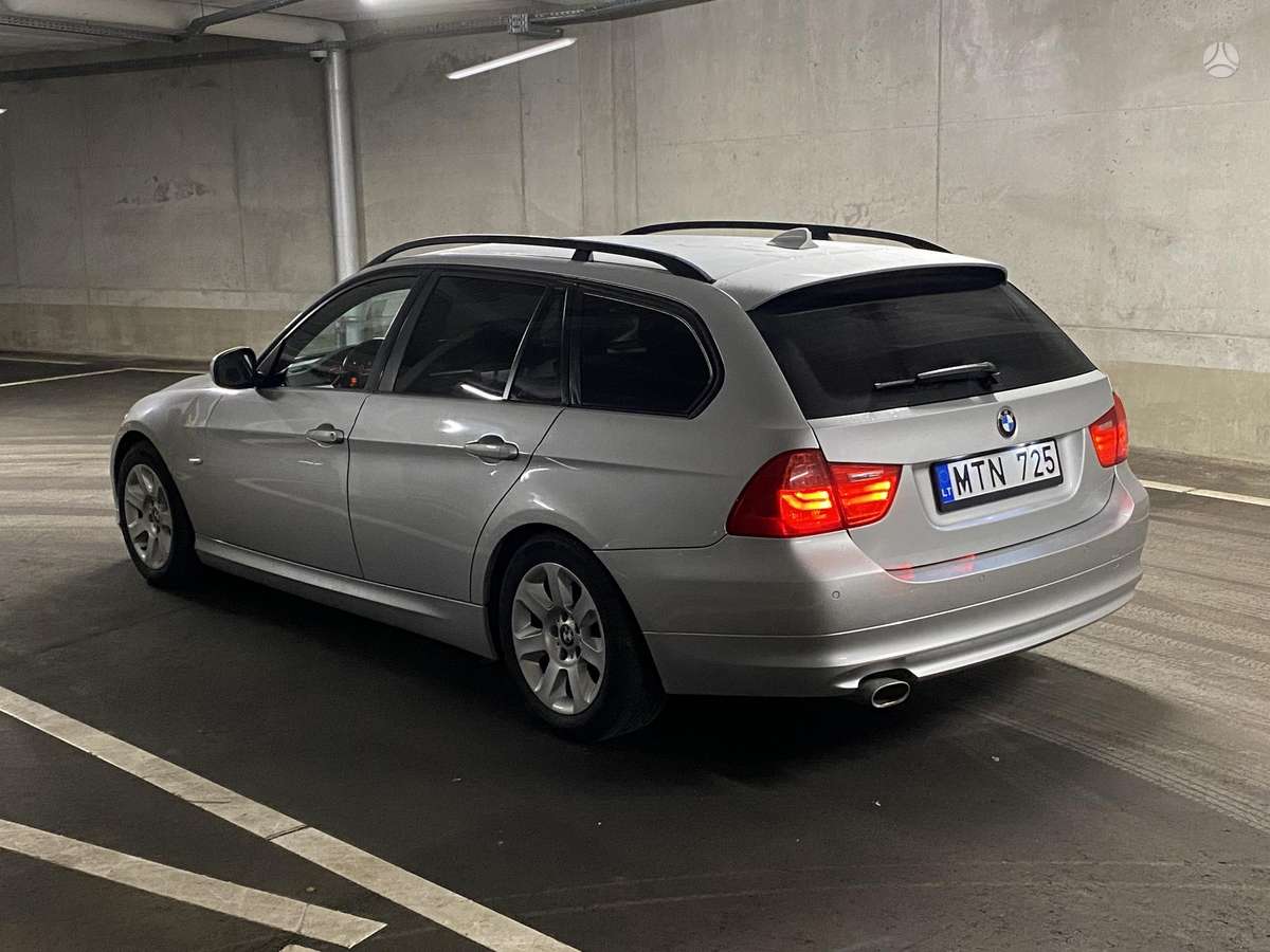 BMW 320 2009 — engine 1995 cm³, 177 HP (130kW)
