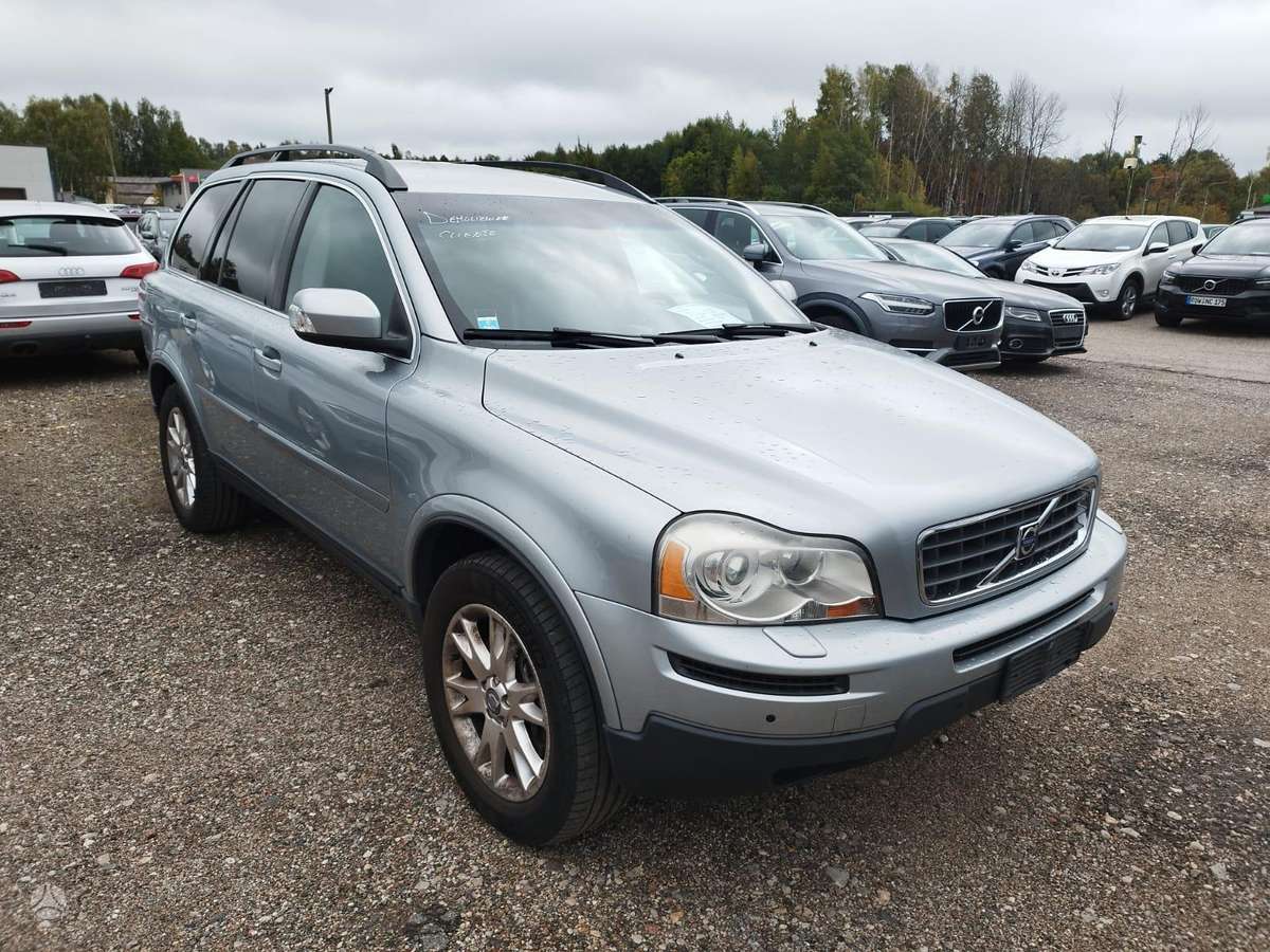 Volvo XC90 2007 — rear view