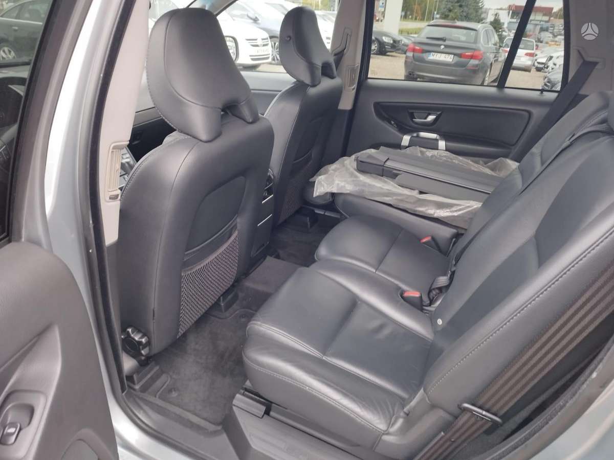 Volvo XC90 2007 — photo 8