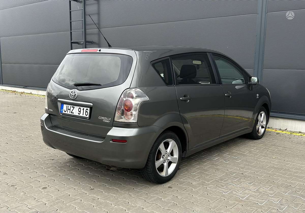 Toyota Corolla 2005 — photo 6