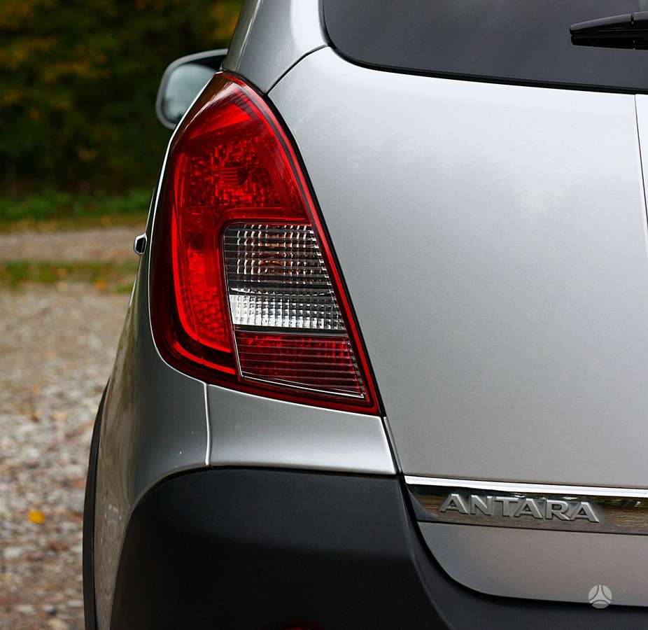 Opel Antara 2015 — photo 12