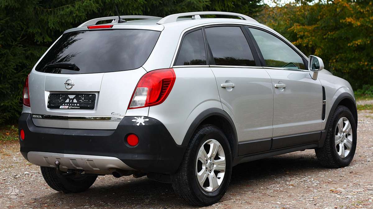 Opel Antara 2015 — photo 15