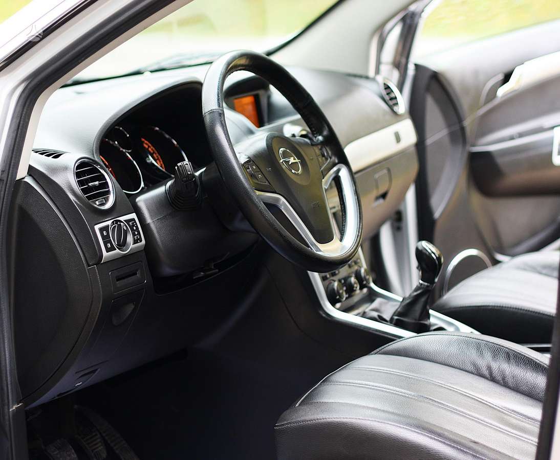 Opel Antara 2015 — photo 19