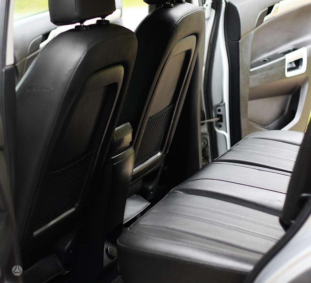 Opel Antara 2015 — photo 22