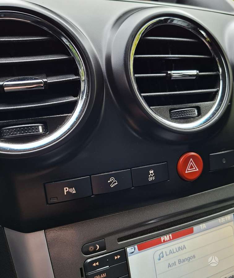 Opel Antara 2015 — photo 29