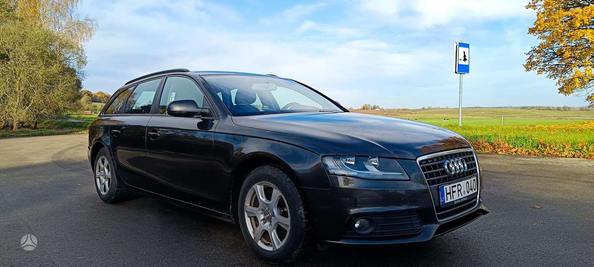 Audi A4, 2011