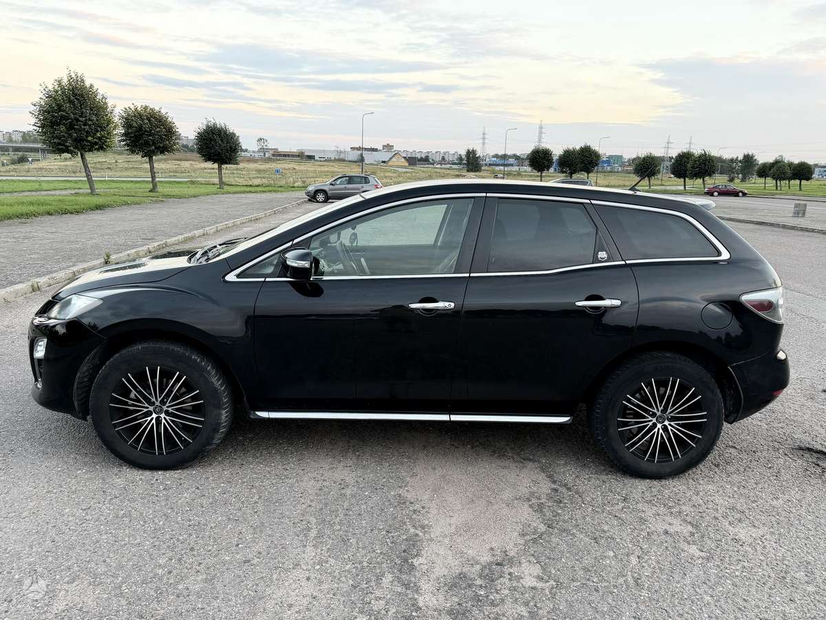 Mazda CX-7 2011 — двигун 2184 cm³, 173 HP (127kW)