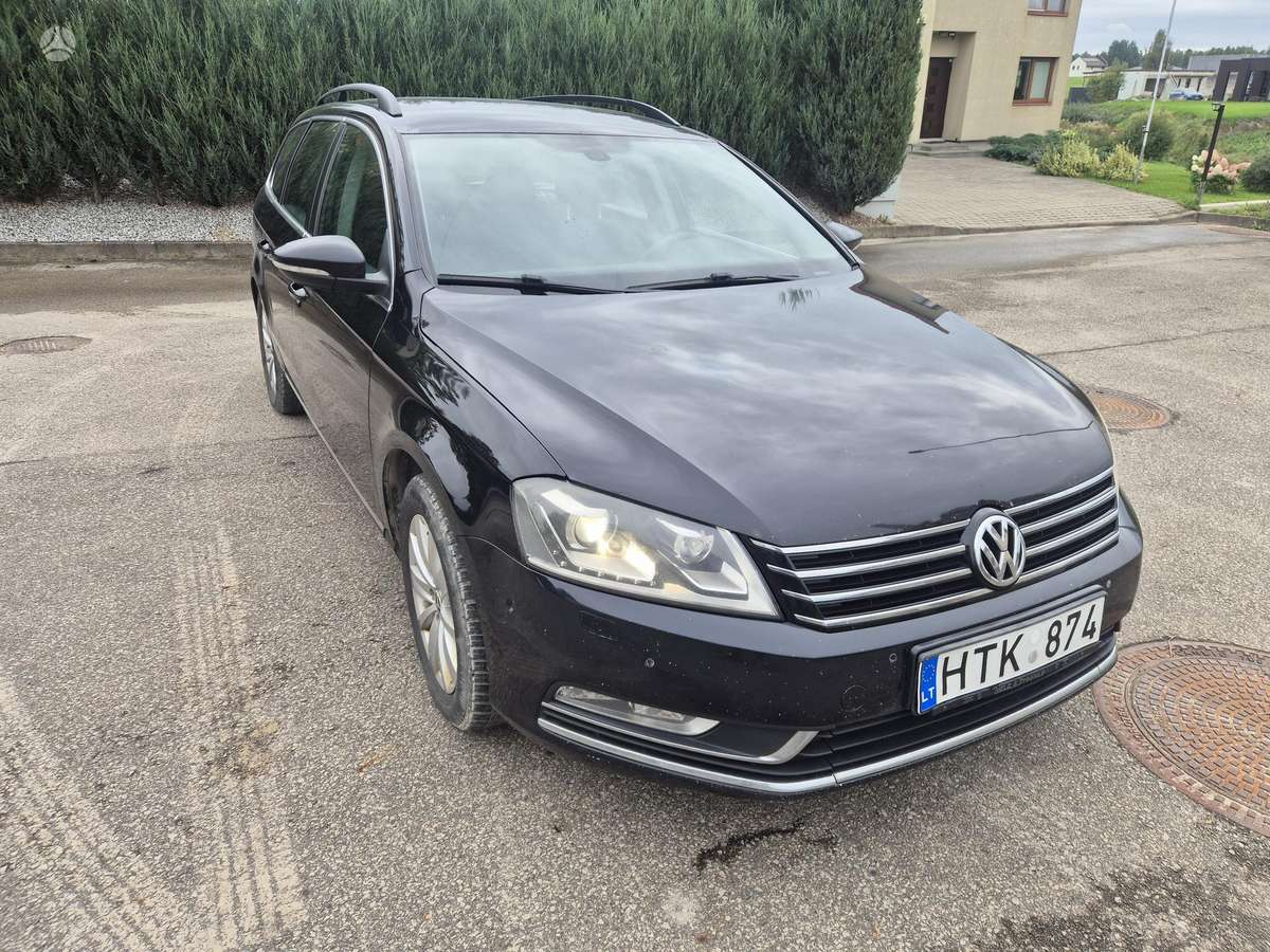 Volkswagen Passat 2012 — vehicle for AFU Ukraine