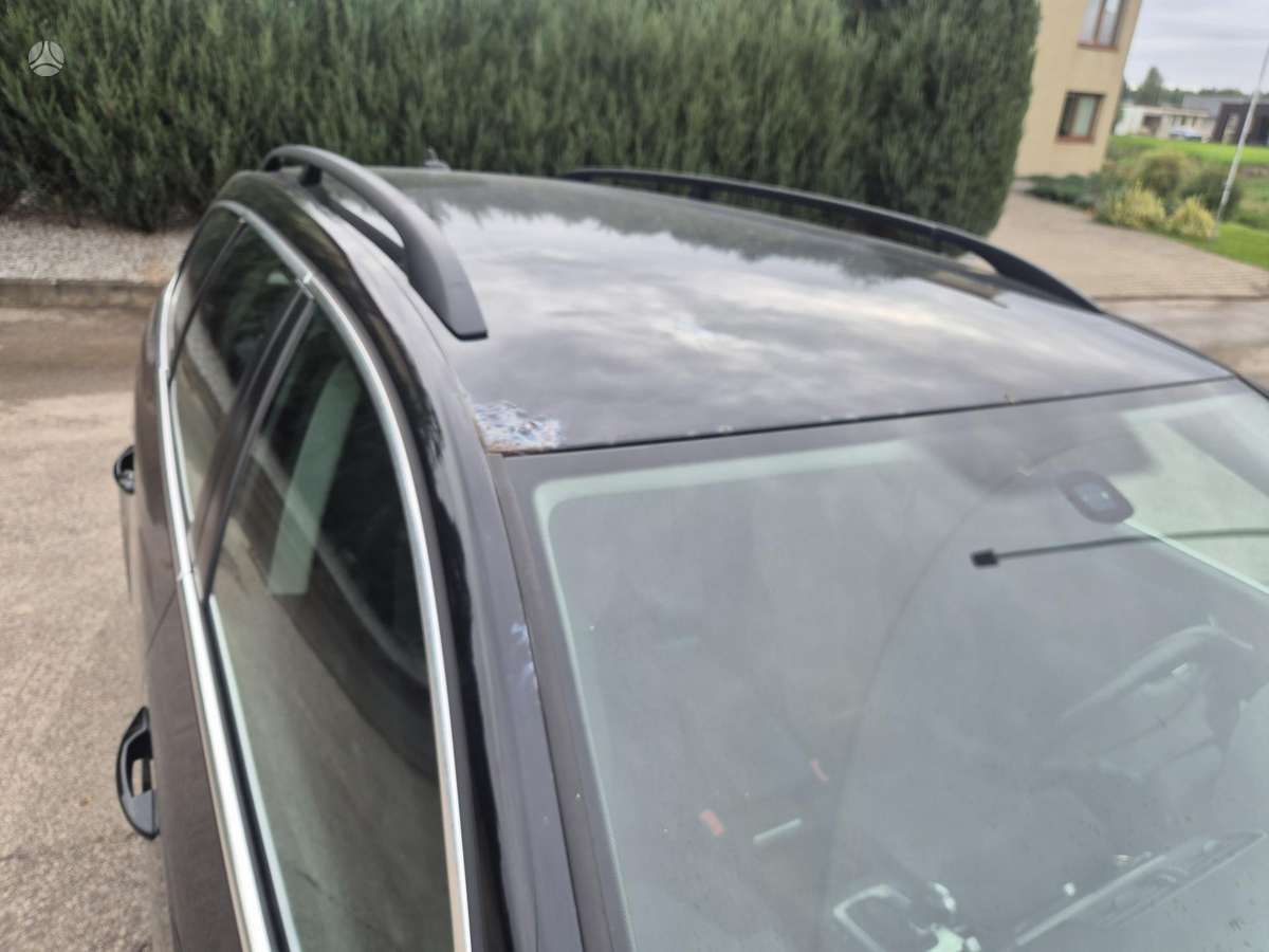 Volkswagen Passat 2012 — photo 10