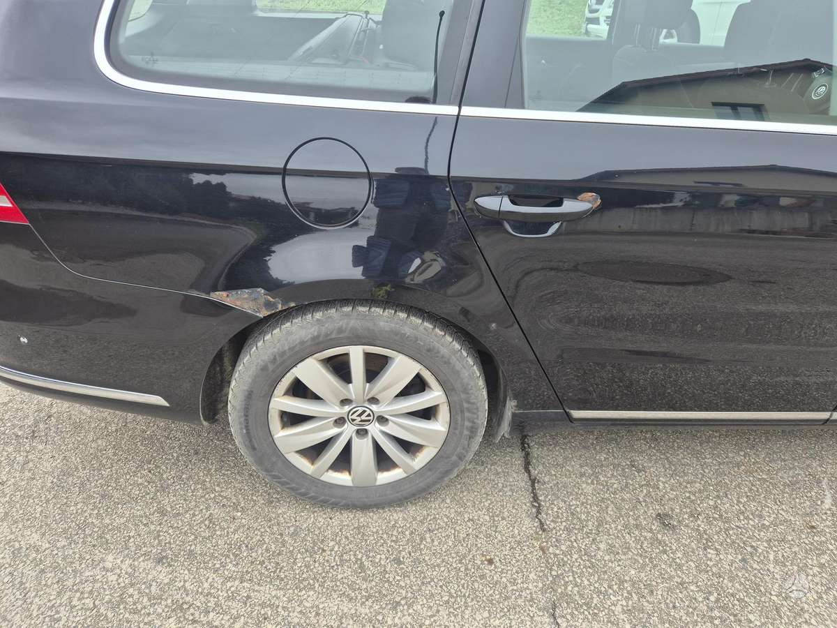 Volkswagen Passat 2012 — photo 9