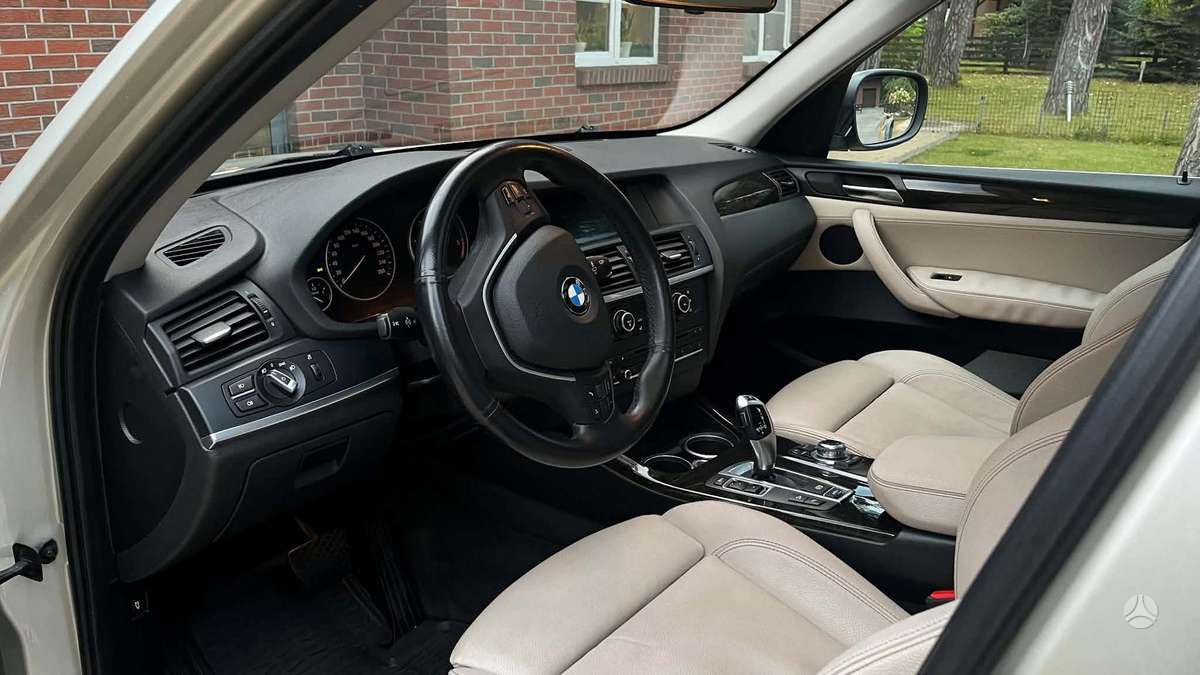 BMW X3 2011 — photo 5