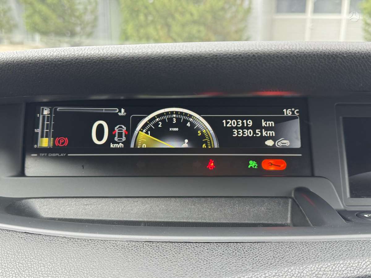 Renault Scenic 2013 — photo 9