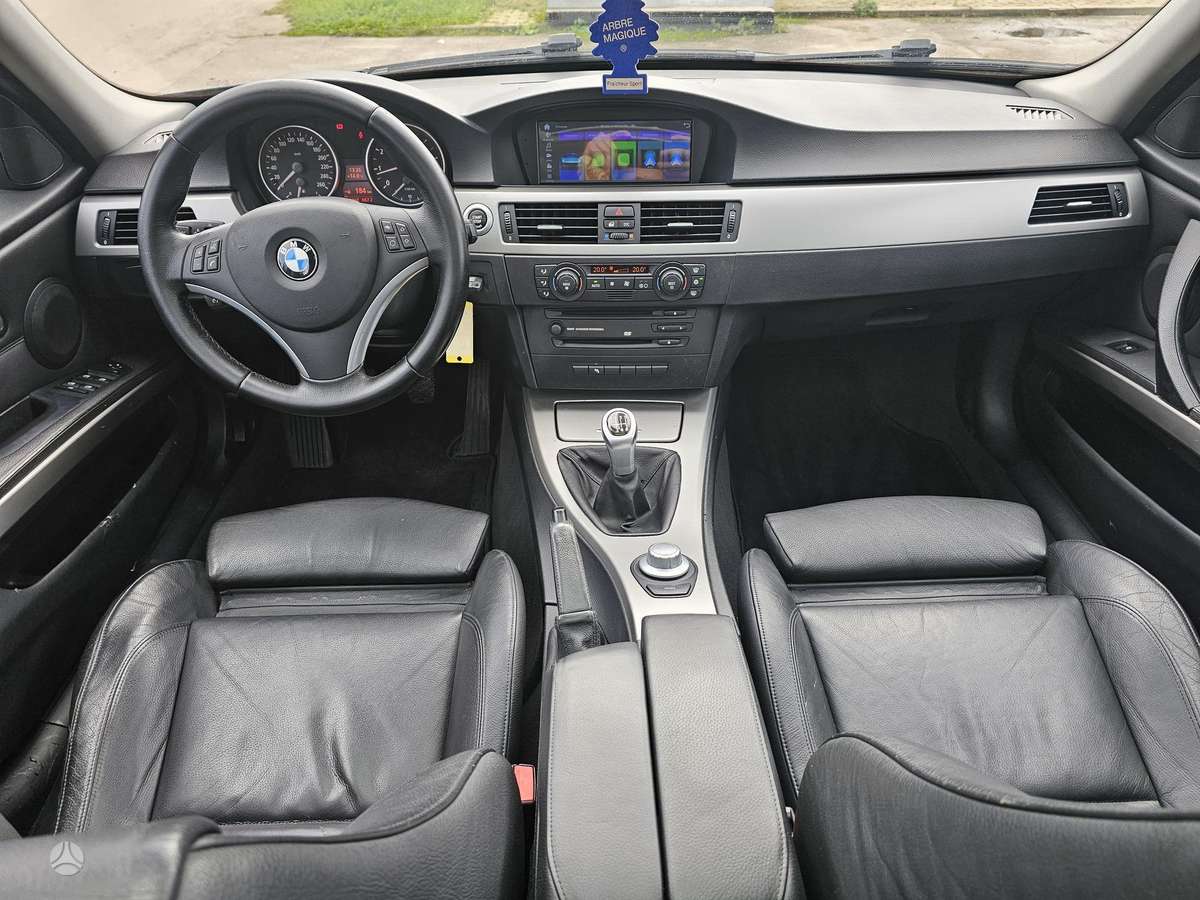 BMW 325 2005 — photo 14